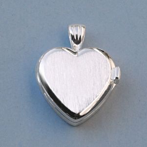 Engravable Elegant Heart Design Sterling Silver Compass Locket