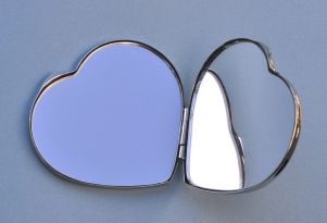 Engravable Heart Shaped Nickel Plated Compact Mirror