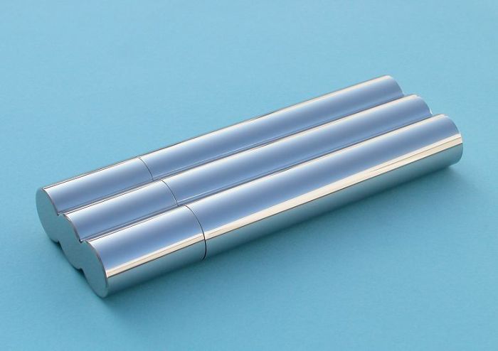 Zippo Lighter And Hip Flask Gift Set - Brushed Chrome - Add Personalis