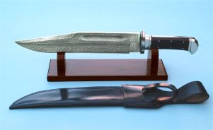 Damascus Bowie Knife with Stand and Sheath